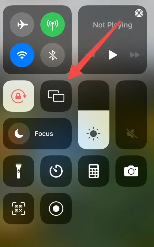 find the two overlapping rectangles in the Control Center